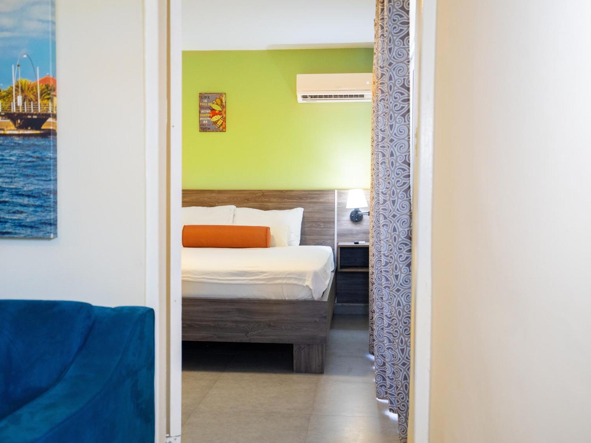 Delynne Boutique Hotel Willemstad Ngoại thất bức ảnh